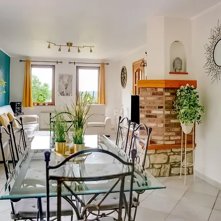 Villa Family Escape With Pool Filot