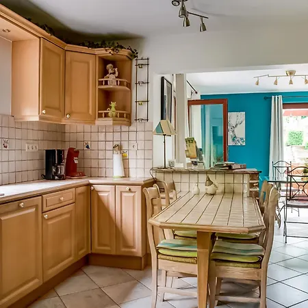 Willa Family Escape With Pool