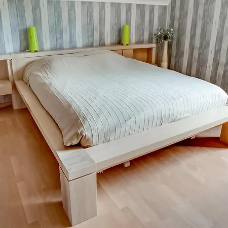 Family Escape With Pool